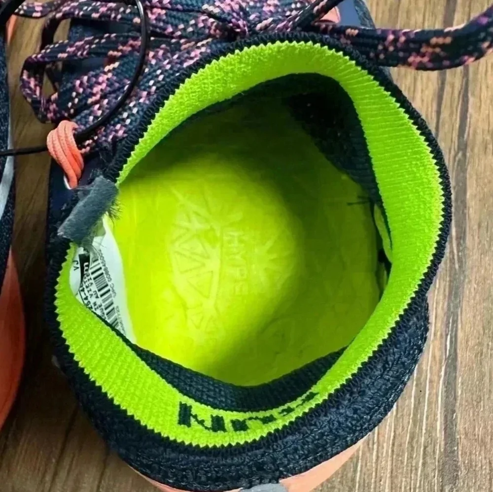 Nike Hyperfeel Run shoes barefoot size 8.5